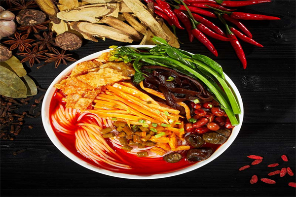 柳记螺蛳粉加盟
