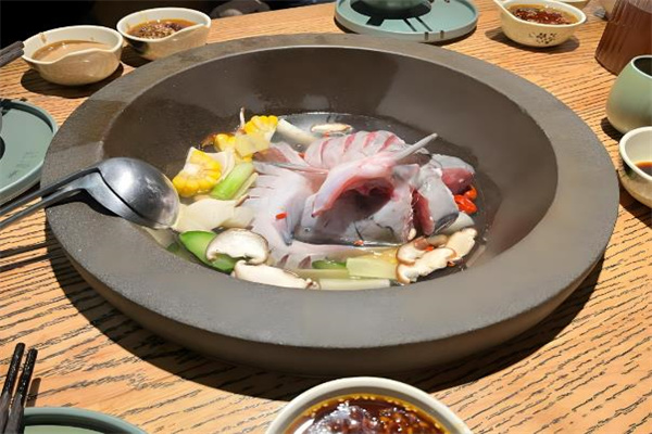 杨柳湖石锅鱼加盟
