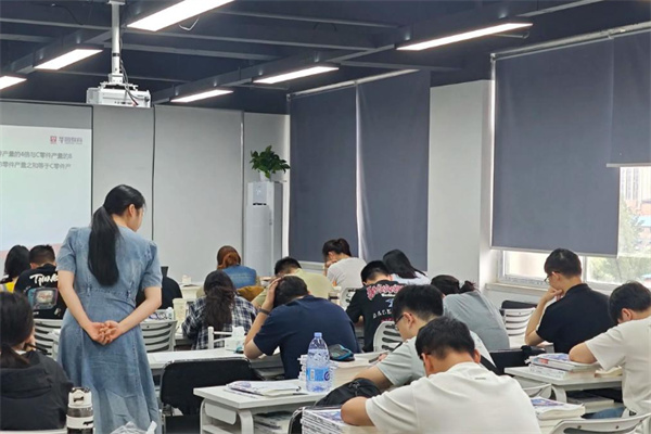 博大考神公务员培训 博大考神公务员培训