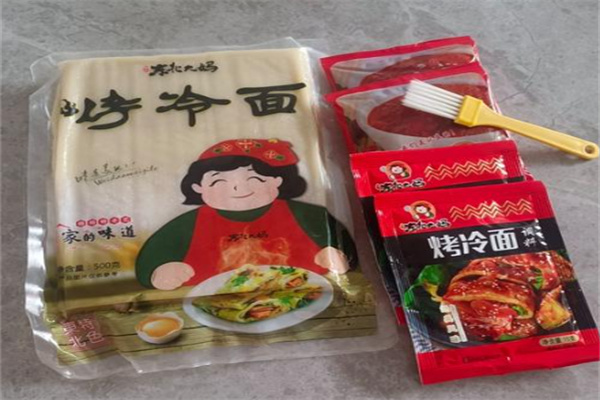 东北大妈烤冷面 东北大妈烤冷面