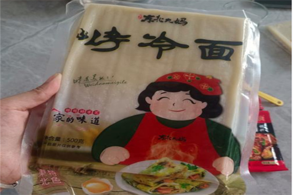 东北大妈烤冷面 东北大妈烤冷面
