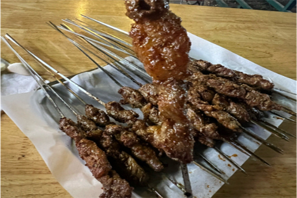 巴彦尔烤串