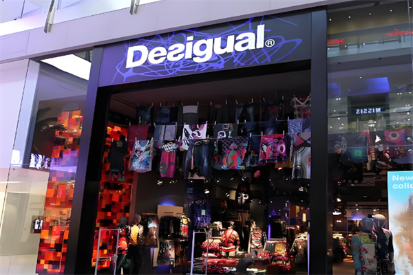 desigual休闲服饰 desigual休闲服饰
