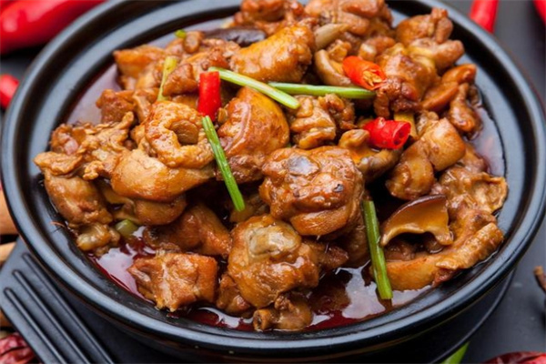 一品缘黄焖鸡米饭加盟