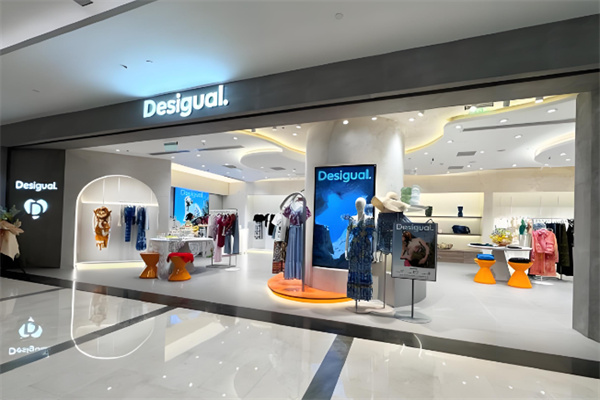 desigual休闲服饰 desigual休闲服饰