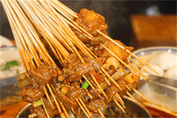 沾串串 沾串串