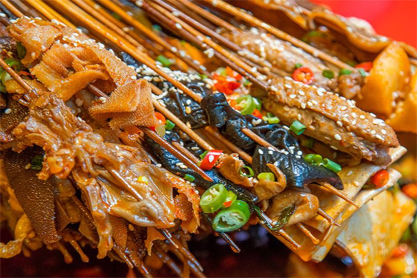 沾串串 沾串串