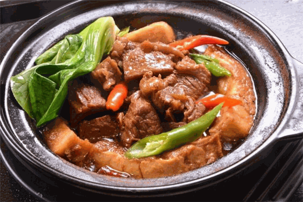怡程黄焖鸡米饭