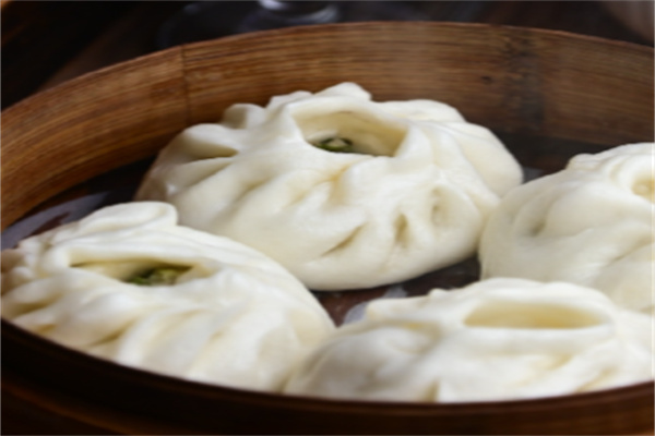 今早六点早餐