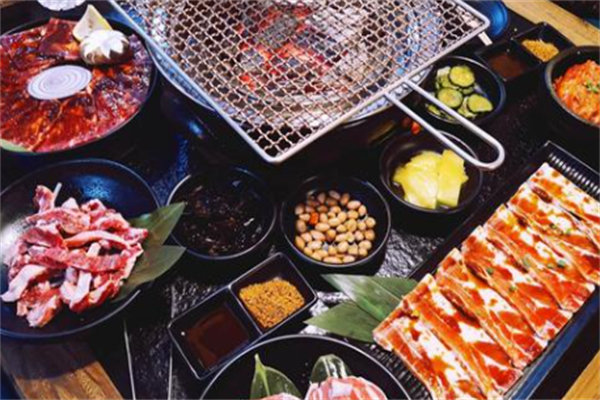万百度烤肉