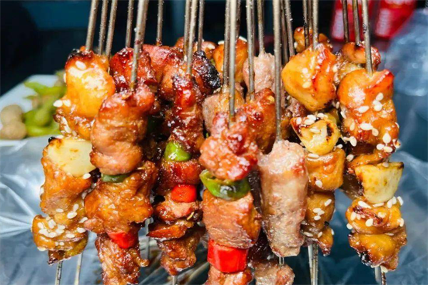 桑三怪吊式烤肉 桑三怪吊式烤肉