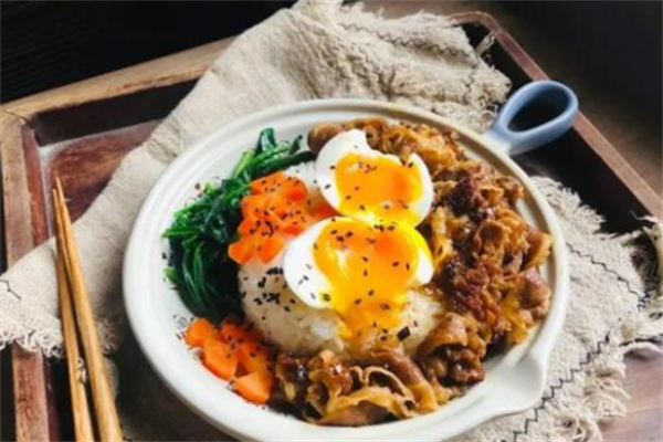 云海町肥牛饭