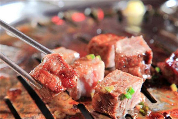 乾草和牛日式烤肉