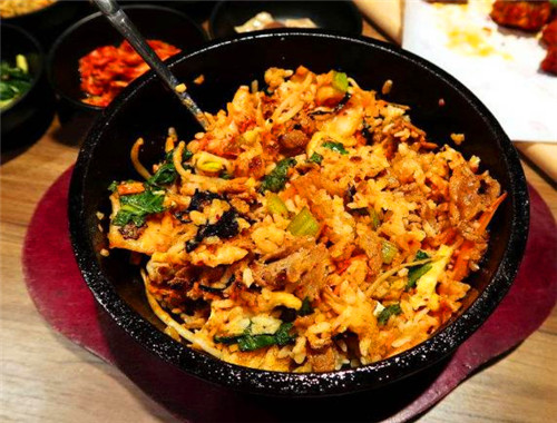 西柚见石锅拌饭