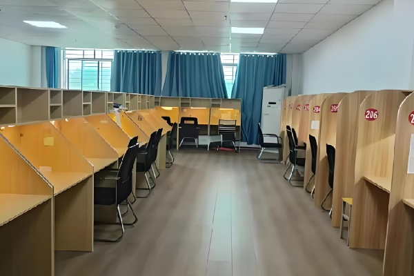 九学王自习室