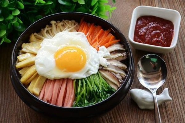 寿司爱上拌饭加盟