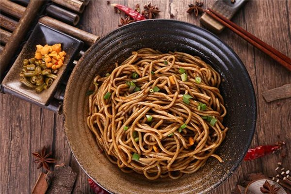 圆门干面馆