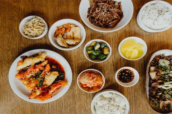 越岭阁韩国料理加盟