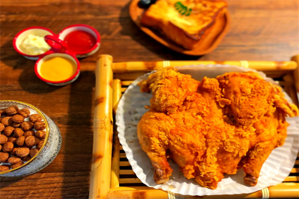 鸡遇炸鸡 鸡遇炸鸡