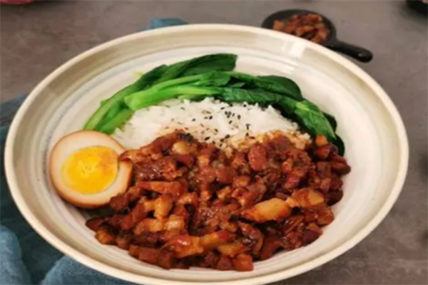 卤娘卤肉饭