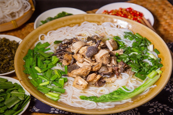 云丝味土鸡米线加盟