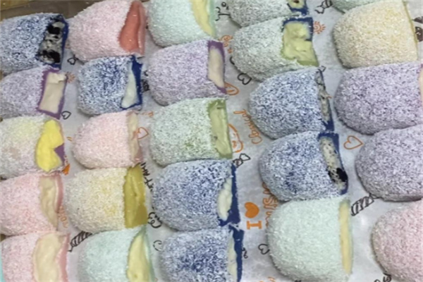 七彩糯糯甜品店 七彩糯糯甜品店