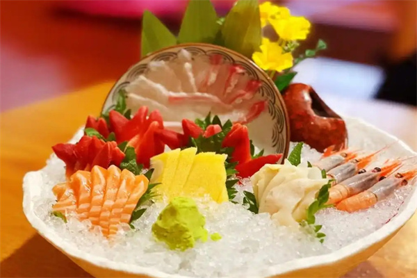 知竹日式料理