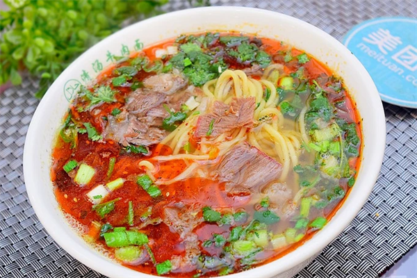 清汤牛肉面