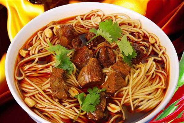 冠云牛肉面馆