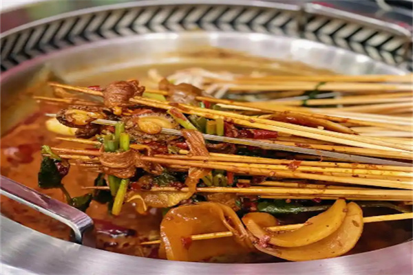 红火火串串香