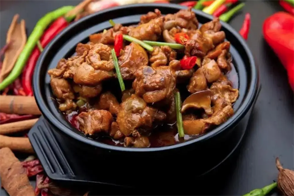 鸡哥黄焖鸡米饭加盟