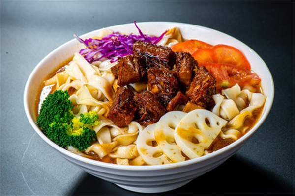 井汤牛肉面