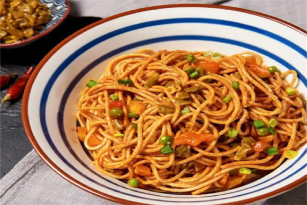 仟味牛肉热干面