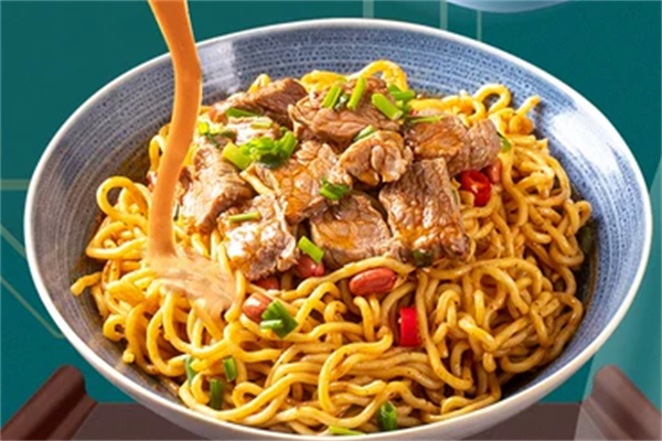 仟味牛肉热干面
