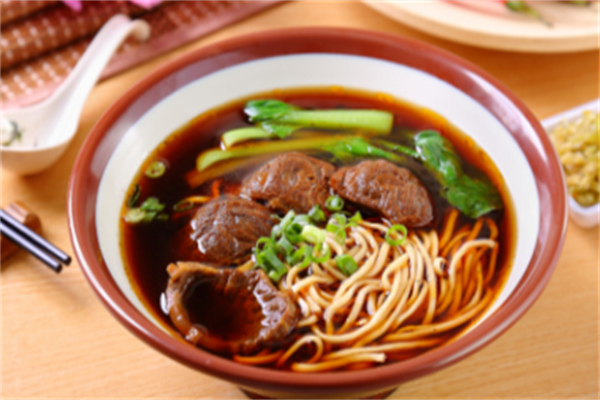 青记牛肉面 青记牛肉面