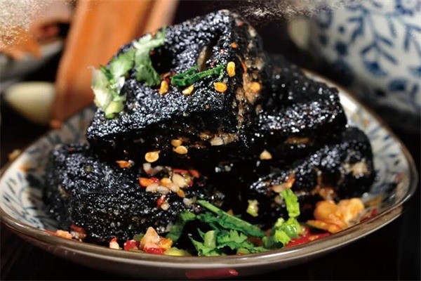 火龙田记臭豆腐店
