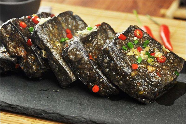 火龙田记臭豆腐店