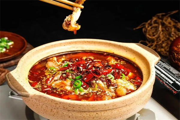 十三香砂锅菜