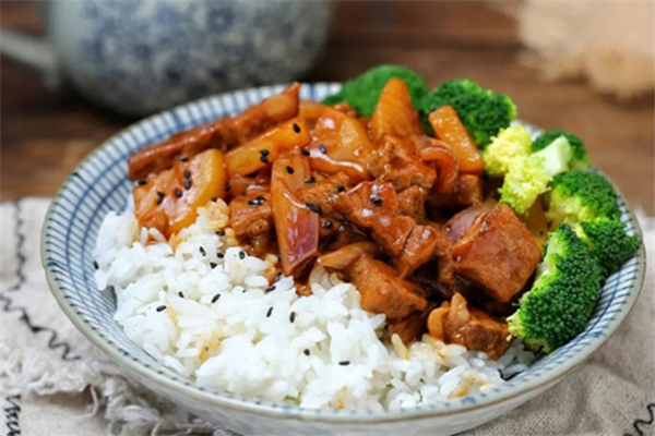 恶魔肉肉饭 恶魔肉肉饭