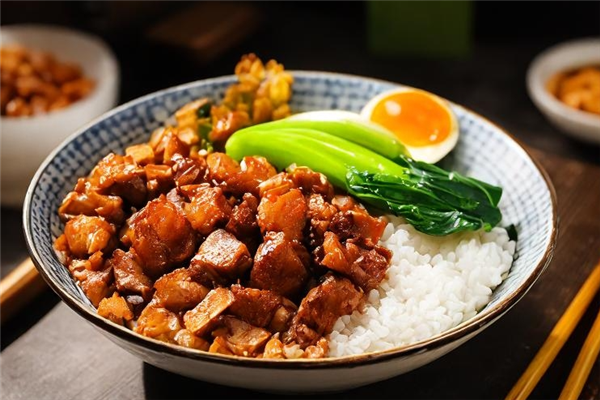 大伯卤肉饭 大伯卤肉饭
