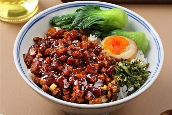 大伯卤肉饭 大伯卤肉饭