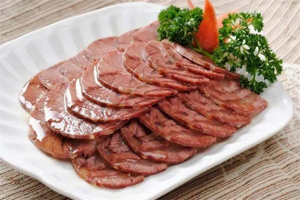 六房斋熟食