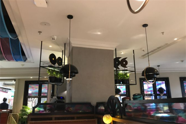 跃界餐厅