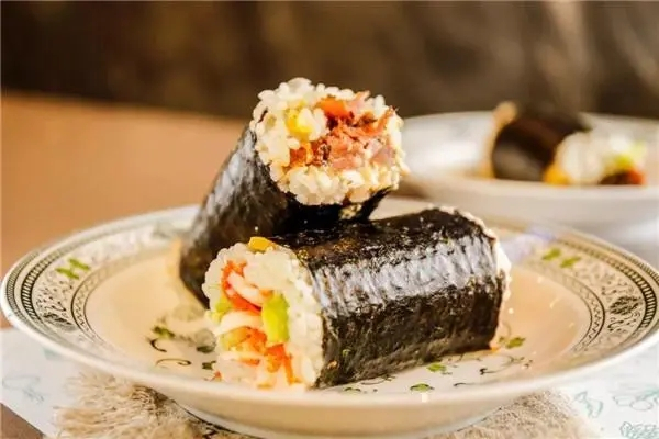 优益加饭团加盟
