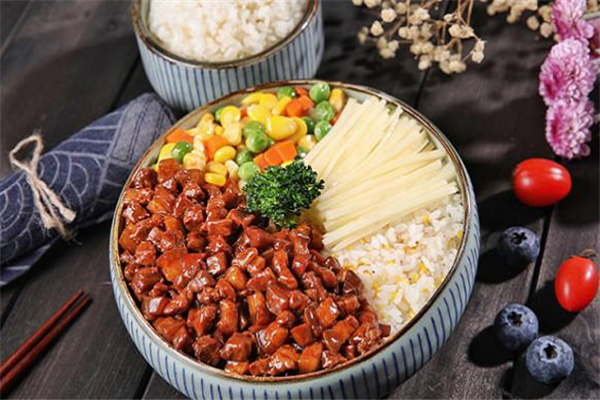 外婆家卤肉饭