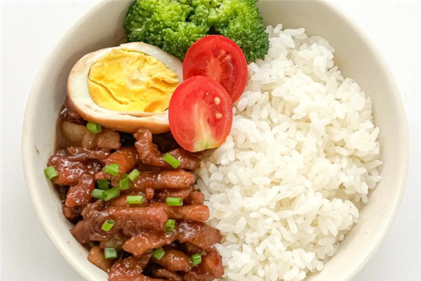 外婆家卤肉饭