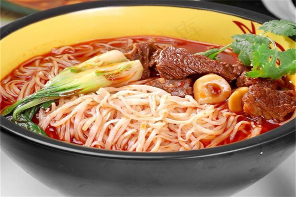 三个颜色牛肉炖粉 三个颜色牛肉炖粉