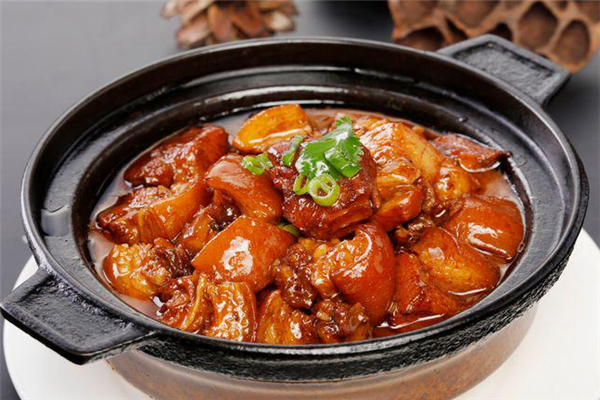 香满坛砂锅坛肉馆