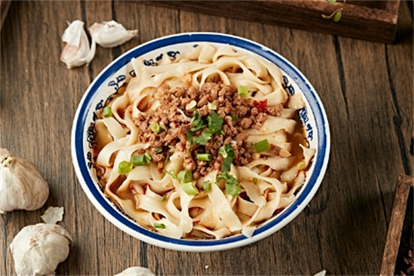 天合圆刀削面