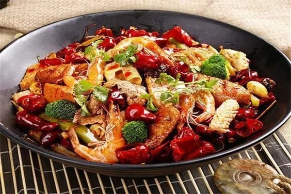 天天美食麻辣香锅加盟